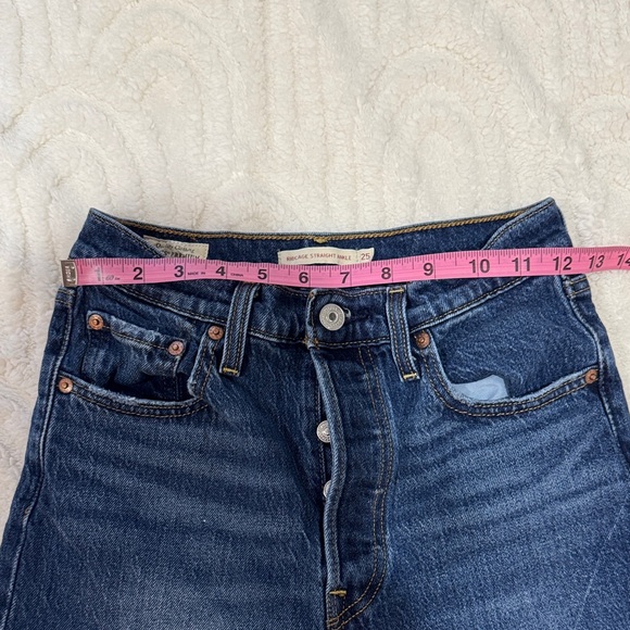 Levi’s Ribcage Straight Ankle - Picture 2 of 6